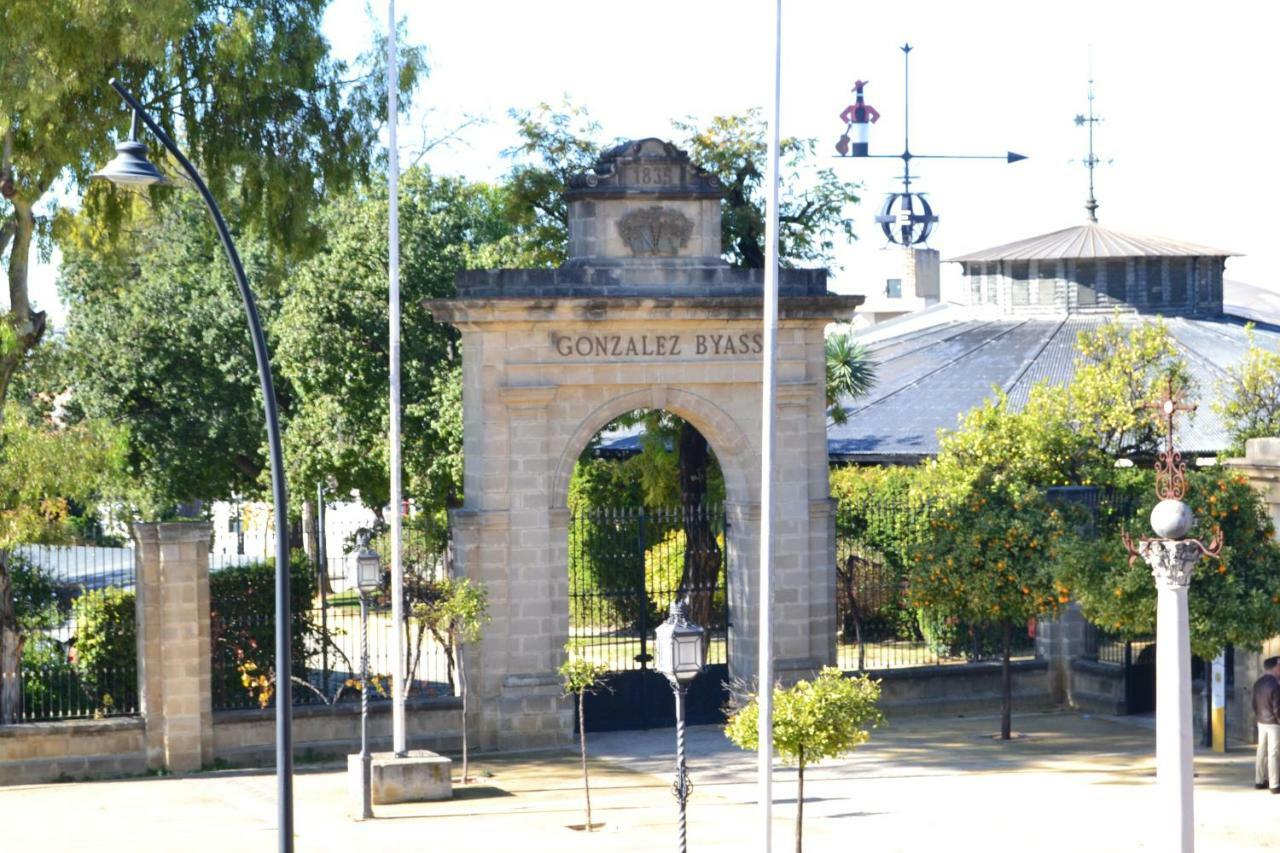 Sherryflat Alcázar - Parking Jerez de la Frontera Esterno foto